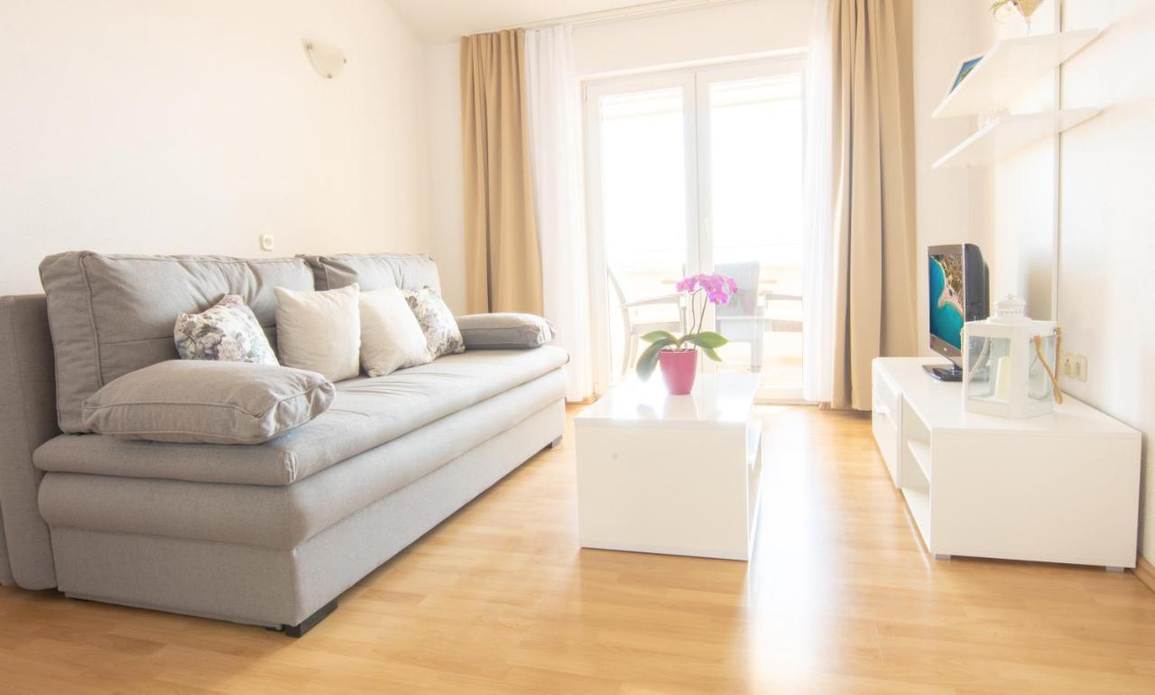 Steko Accomodations Makarska Buitenkant foto